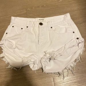 One Teaspoon Bandit shorts in white size 25